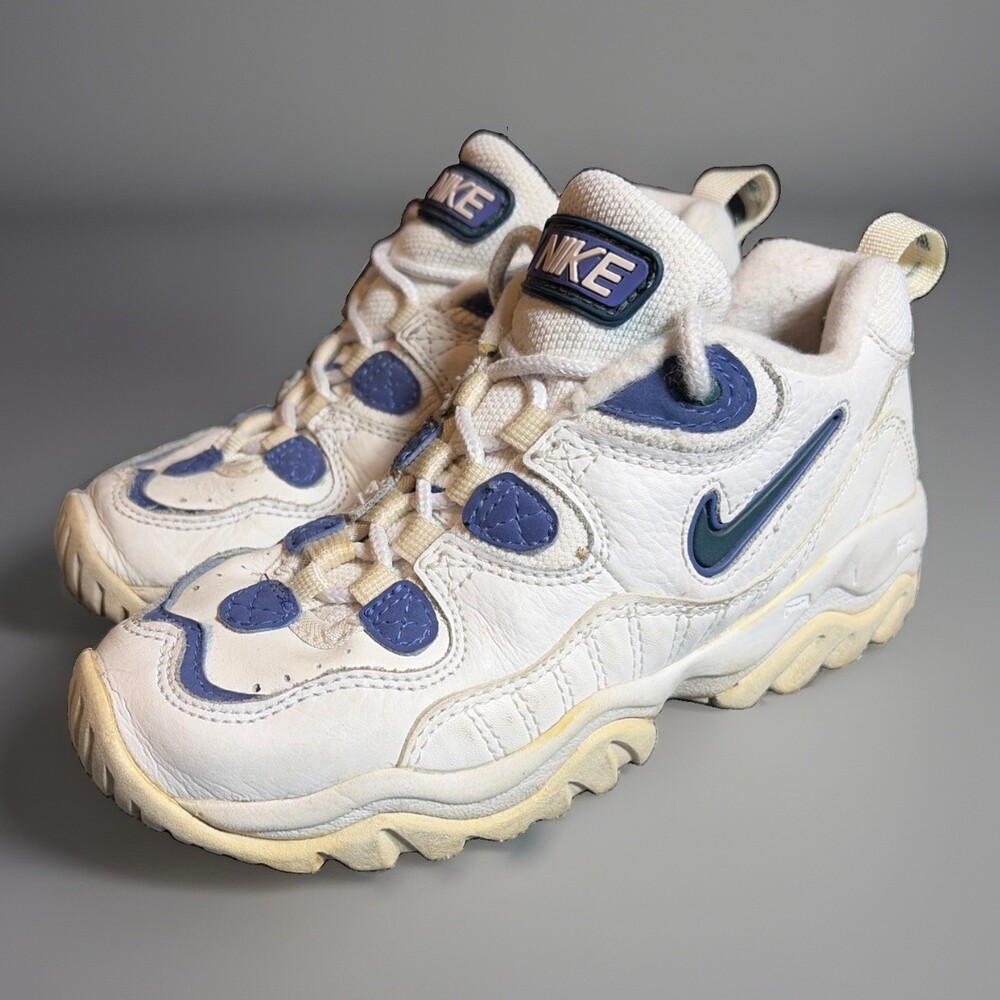 Nike Air Max Youth Sneakers White Blue Size 2.5Y